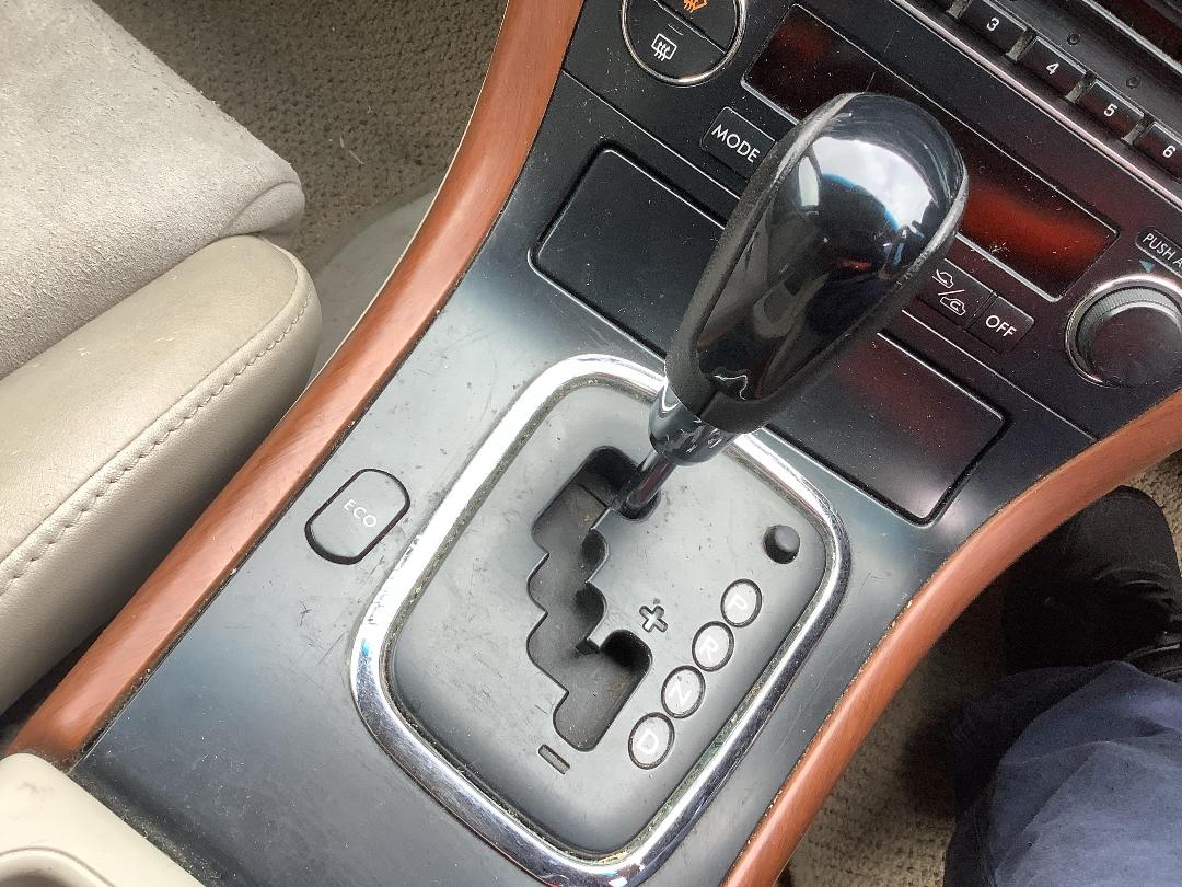 Photo '13' of Subaru Outback