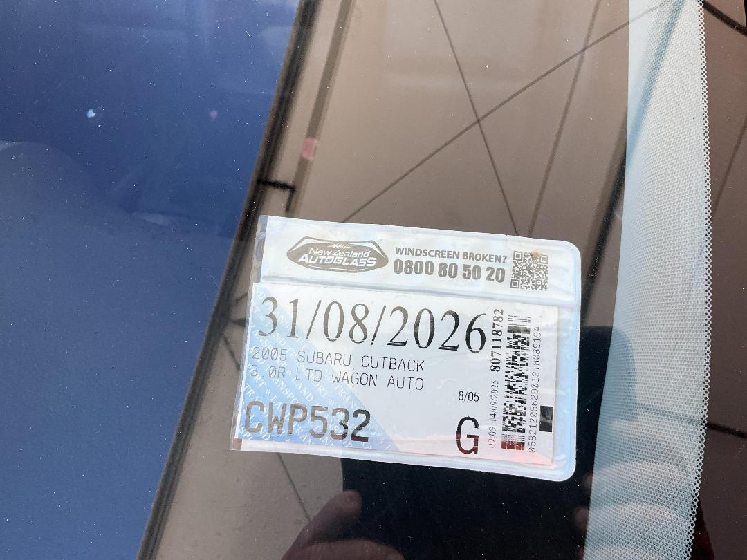 Photo '15' of Subaru Outback R LTD Photo '15' of Subaru Outback R LTD