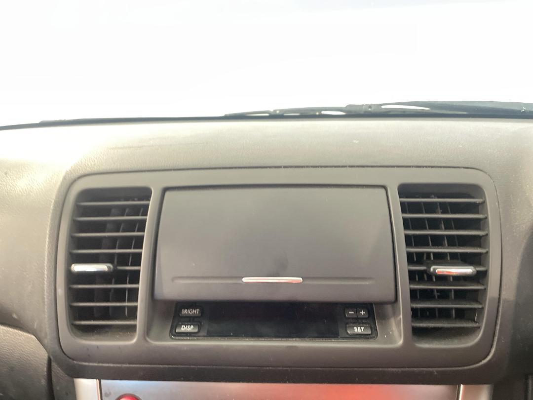 Photo '27' of Subaru Outback Photo '27' of Subaru Outback