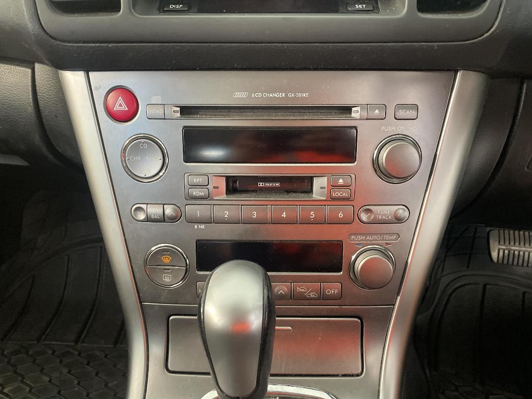 Photo '28' of Subaru Outback Photo '28' of Subaru Outback