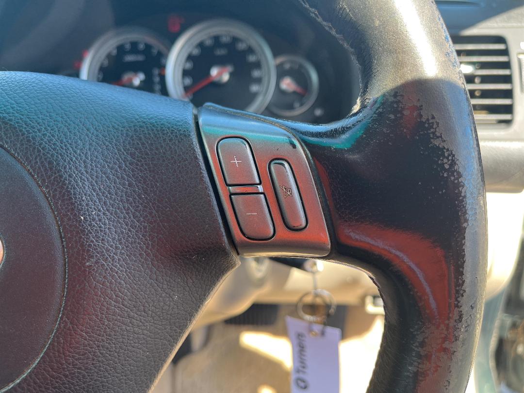 Photo '32' of Subaru Outback