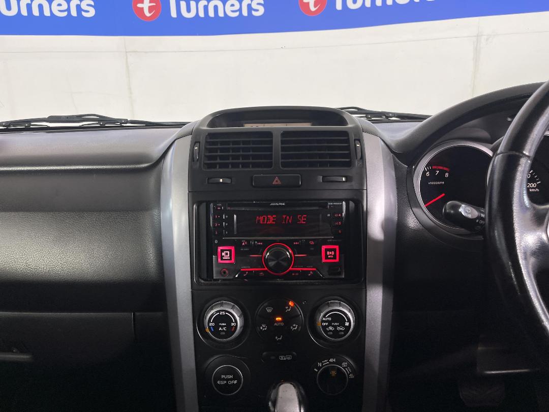 Photo '18' of Suzuki Escudo