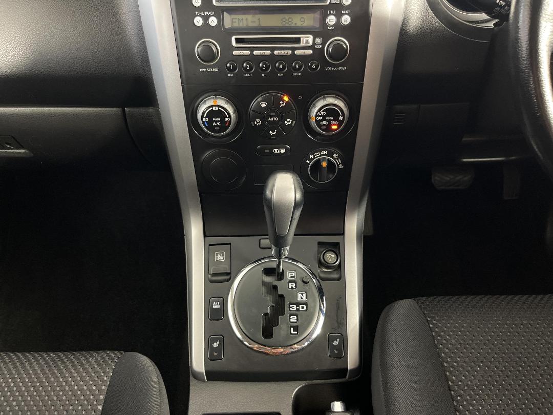 Photo '18' of Suzuki Escudo Photo '18' of Suzuki Escudo