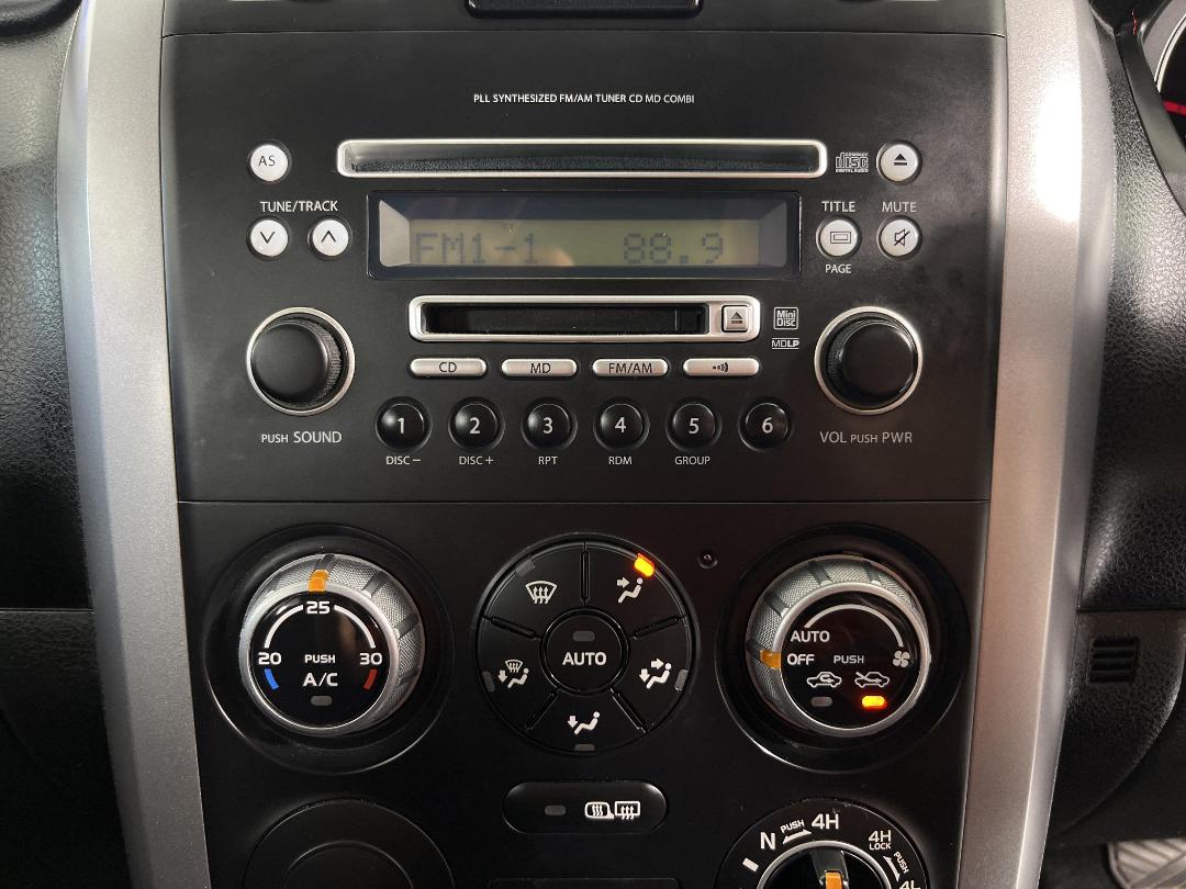 Photo '24' of Suzuki Escudo Photo '24' of Suzuki Escudo