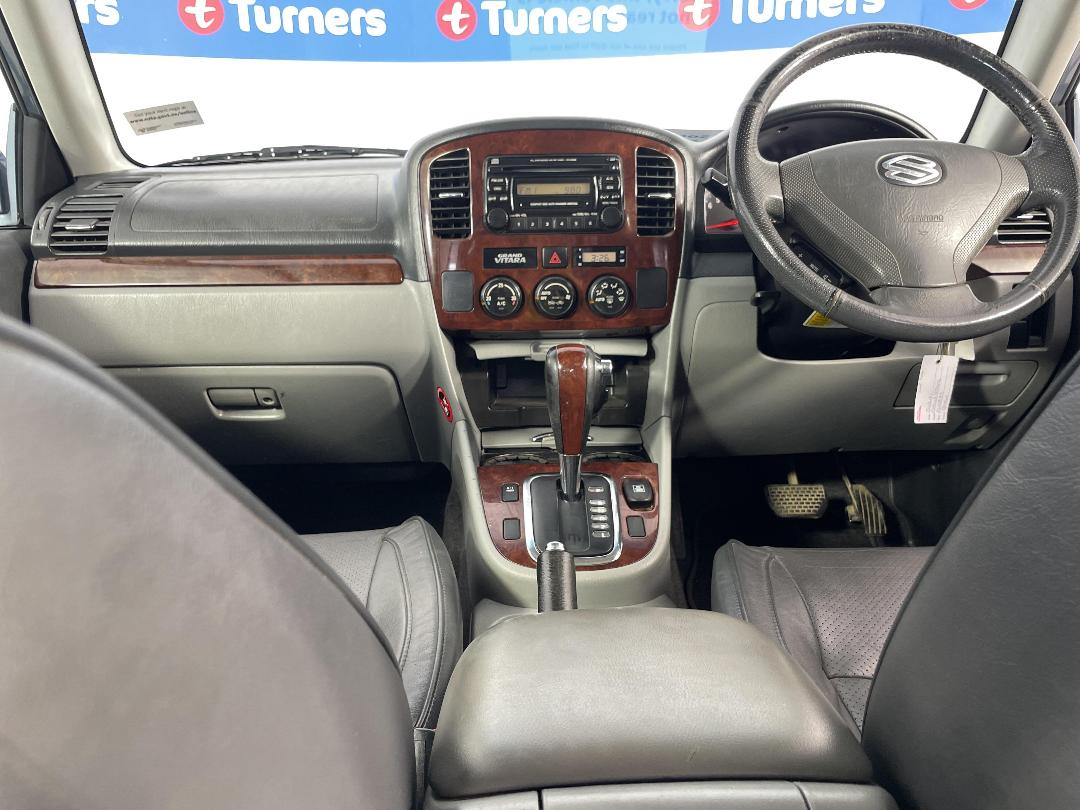 Photo '18' of Suzuki Grand Vitara