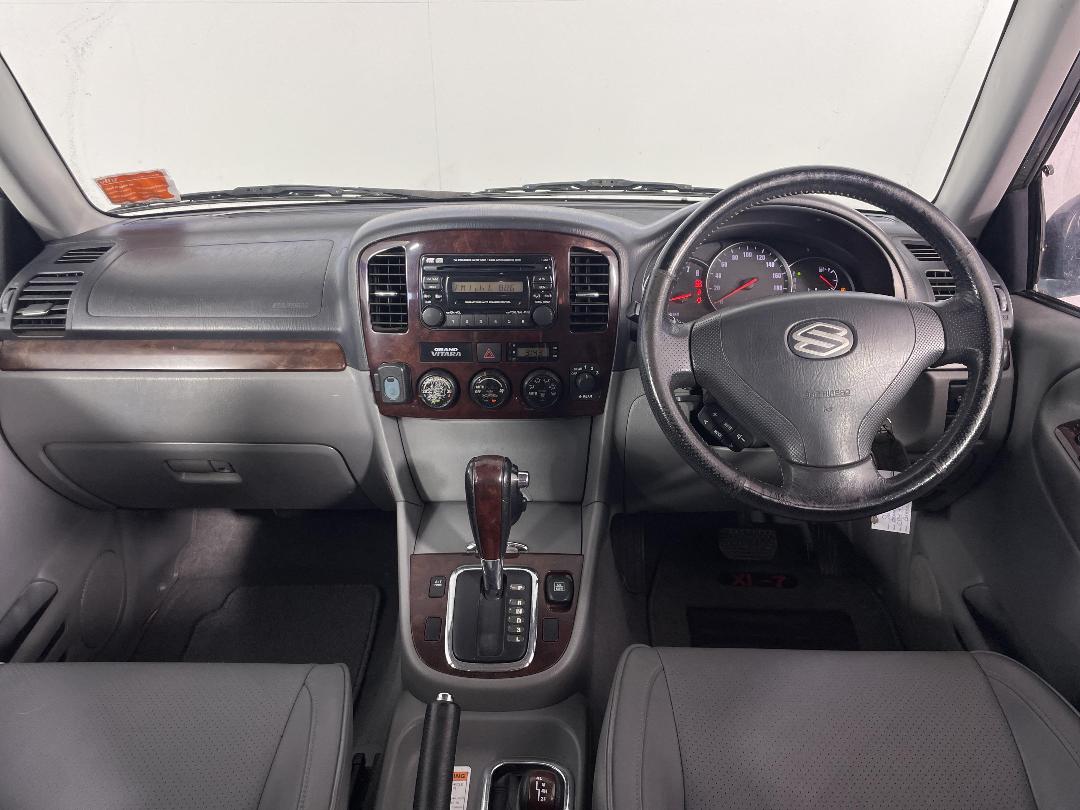 Photo '18' of Suzuki Grand Vitara