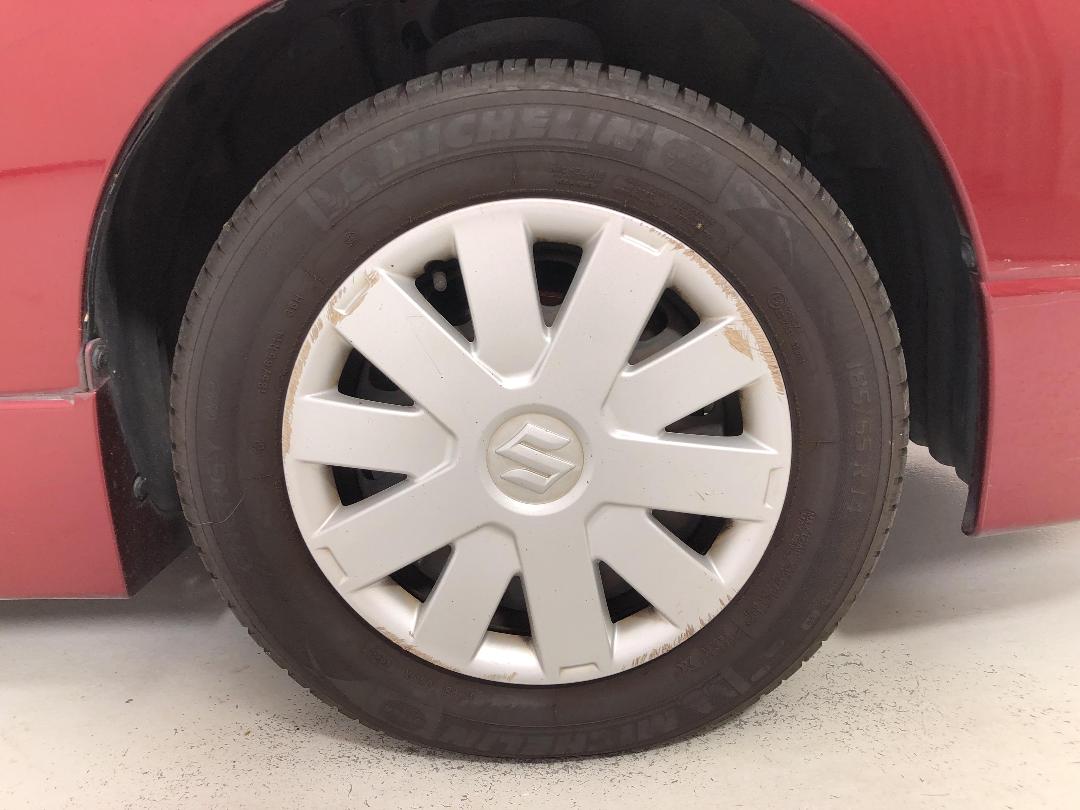 Photo '7' of Suzuki Liana GLX