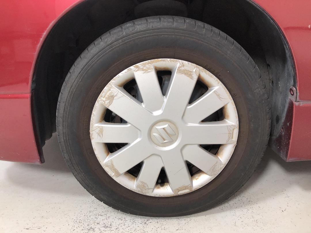 Photo '8' of Suzuki Liana GLX