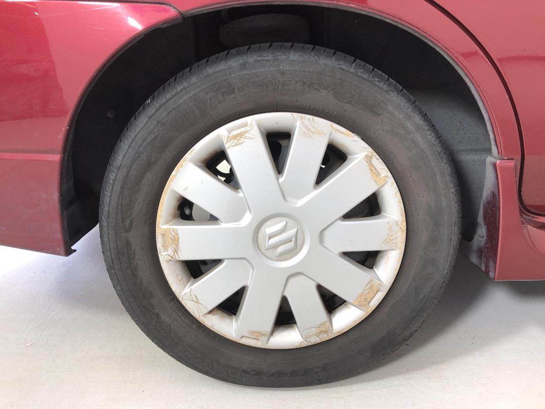 Photo '10' of Suzuki Liana GLX