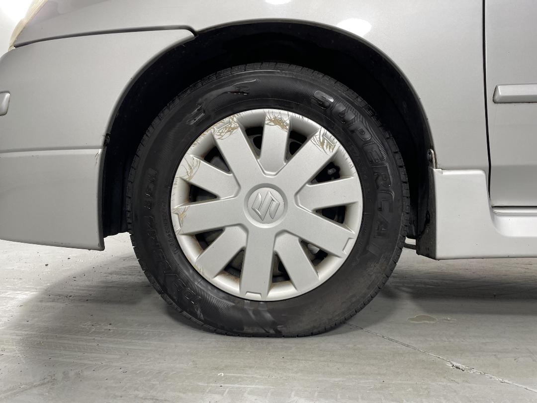 Photo '10' of Suzuki Liana Photo '10' of Suzuki Liana