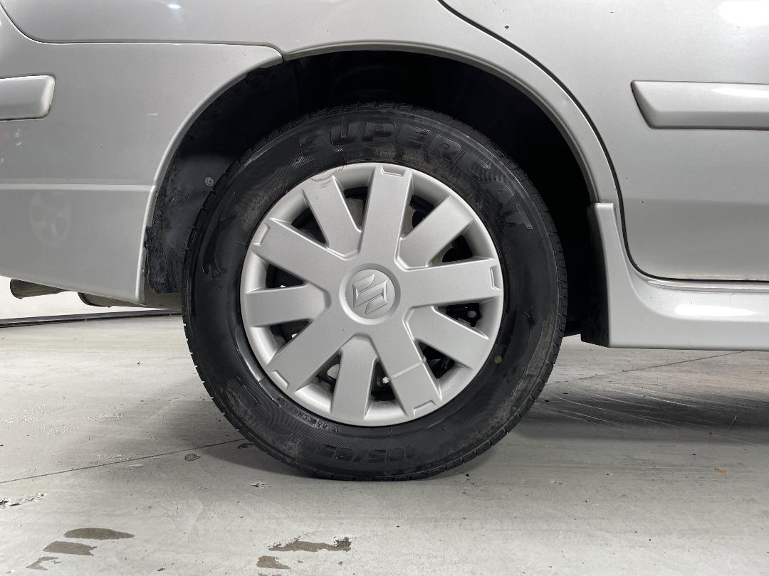 Photo '12' of Suzuki Liana Photo '12' of Suzuki Liana