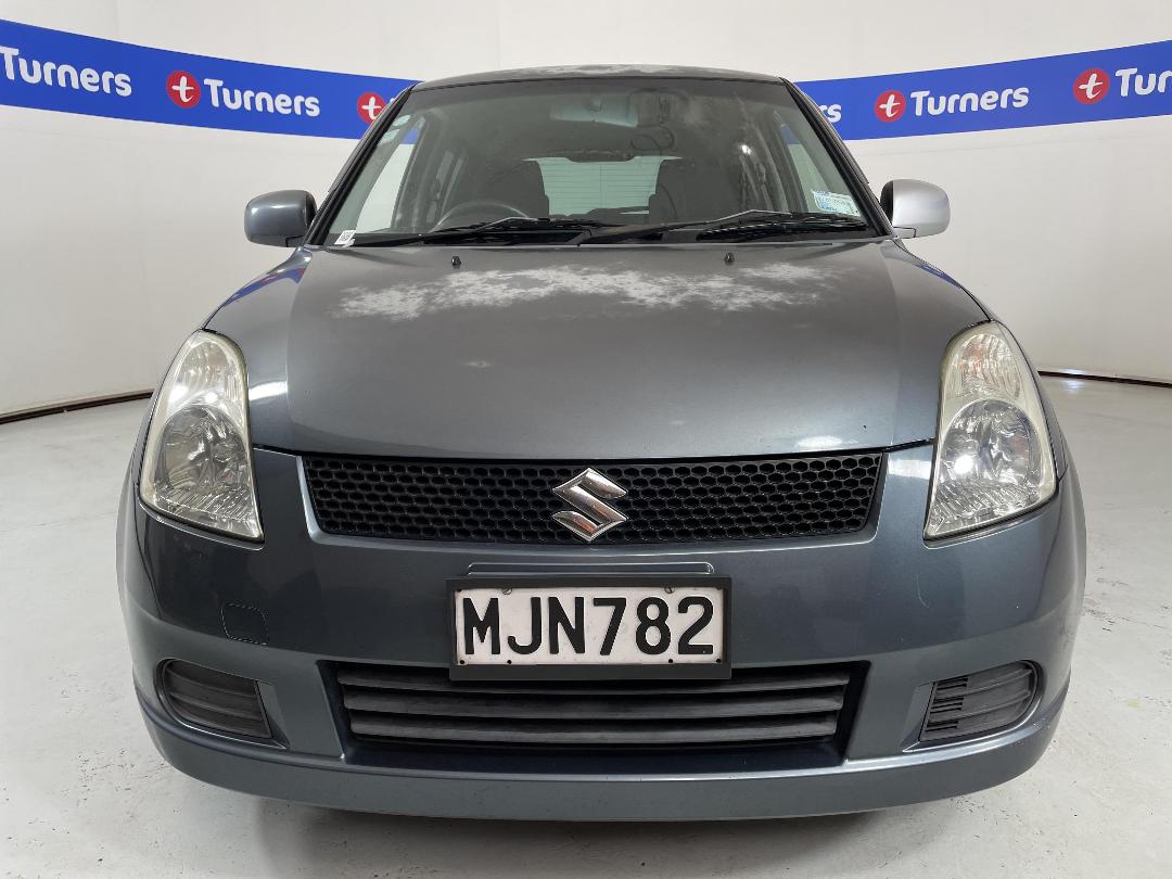 Photo '2' of Suzuki Swift