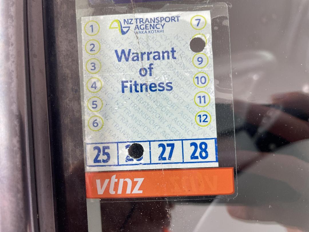 Photo '23' of Suzuki Swift