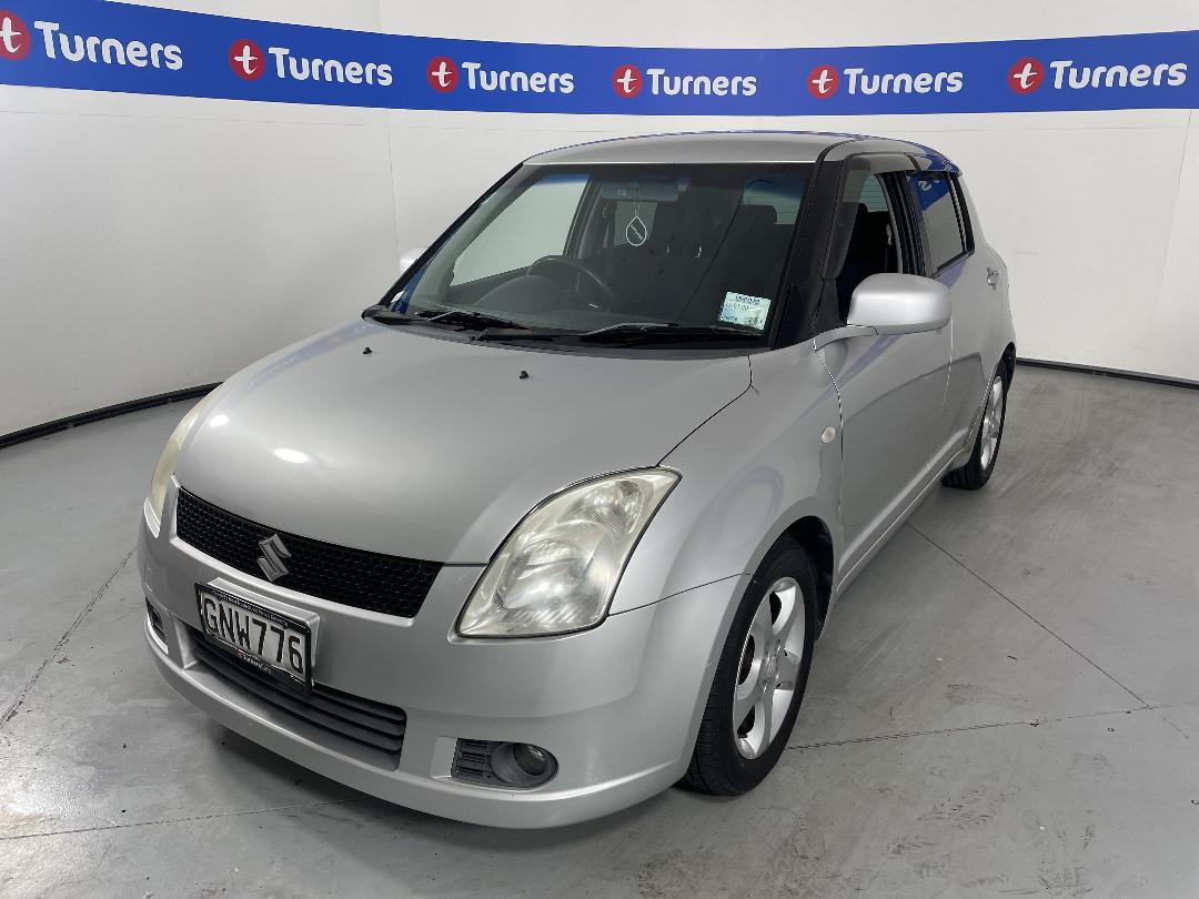 Photo '4' of Suzuki Swift