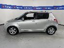 Thumbnail '23' of Suzuki Swift