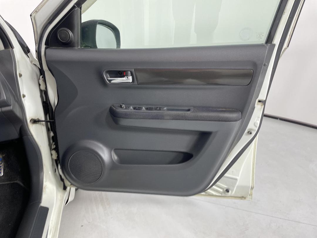 Photo '15' of Suzuki Swift Photo '15' of Suzuki Swift