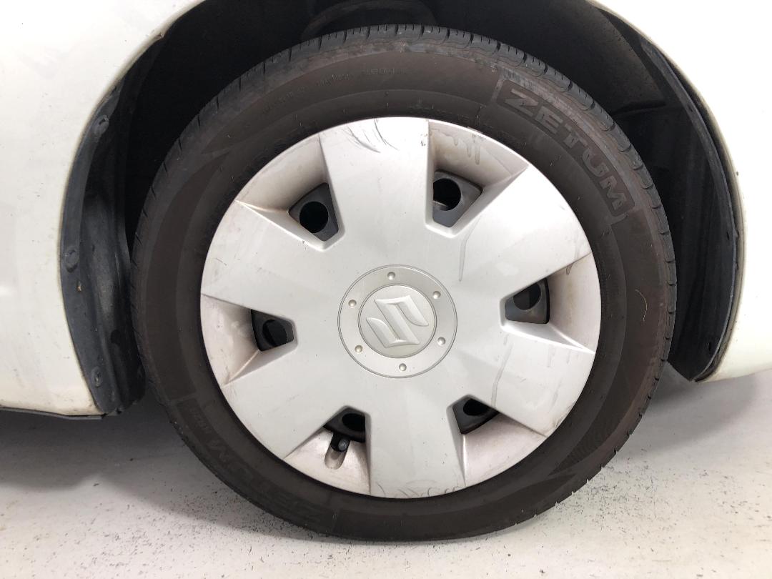 Photo '9' of Suzuki Swift