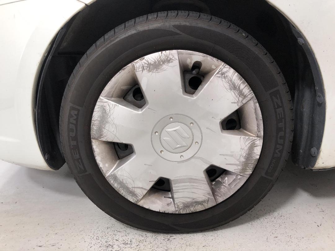 Photo '10' of Suzuki Swift