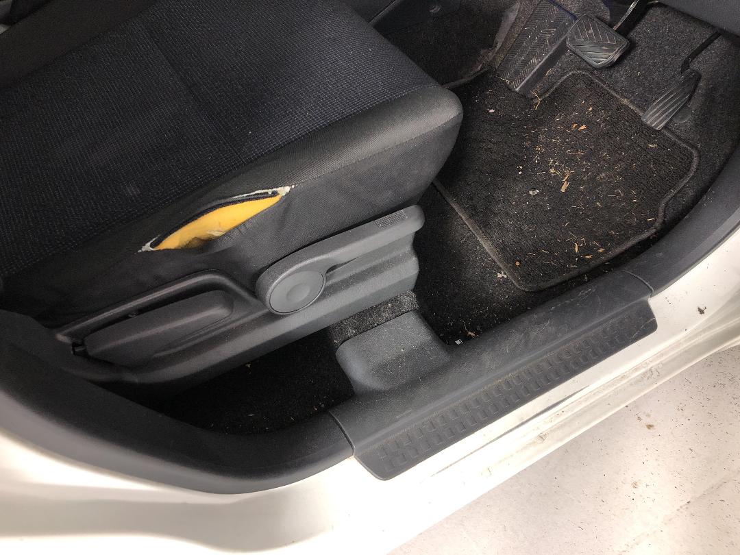 Photo '23' of Suzuki Swift