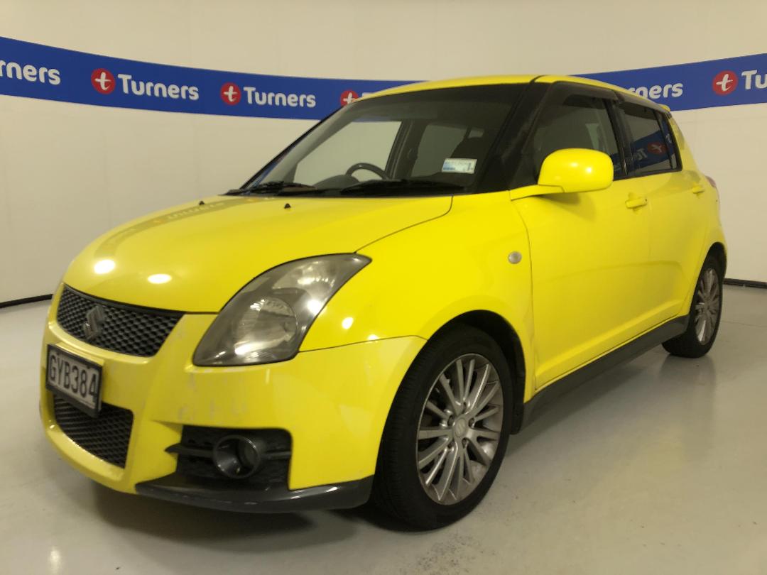 Photo '4' of Suzuki Swift