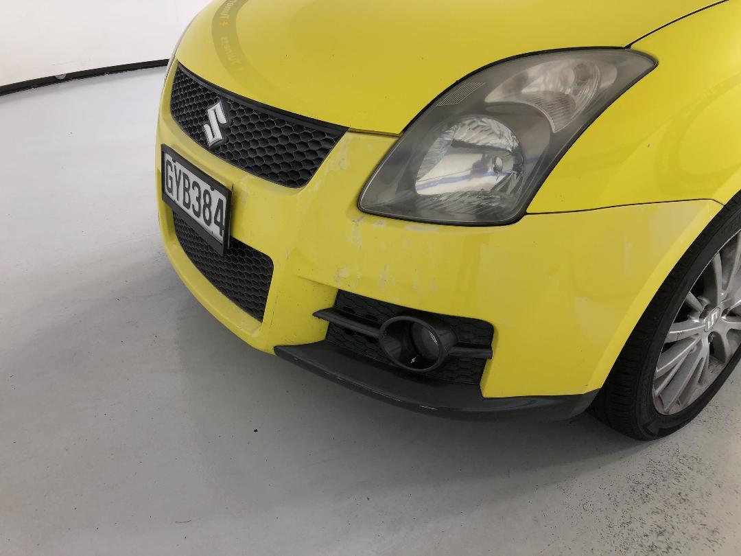 Photo '26' of Suzuki Swift