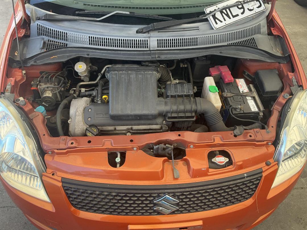 Photo '17' of Suzuki Swift Photo '17' of Suzuki Swift