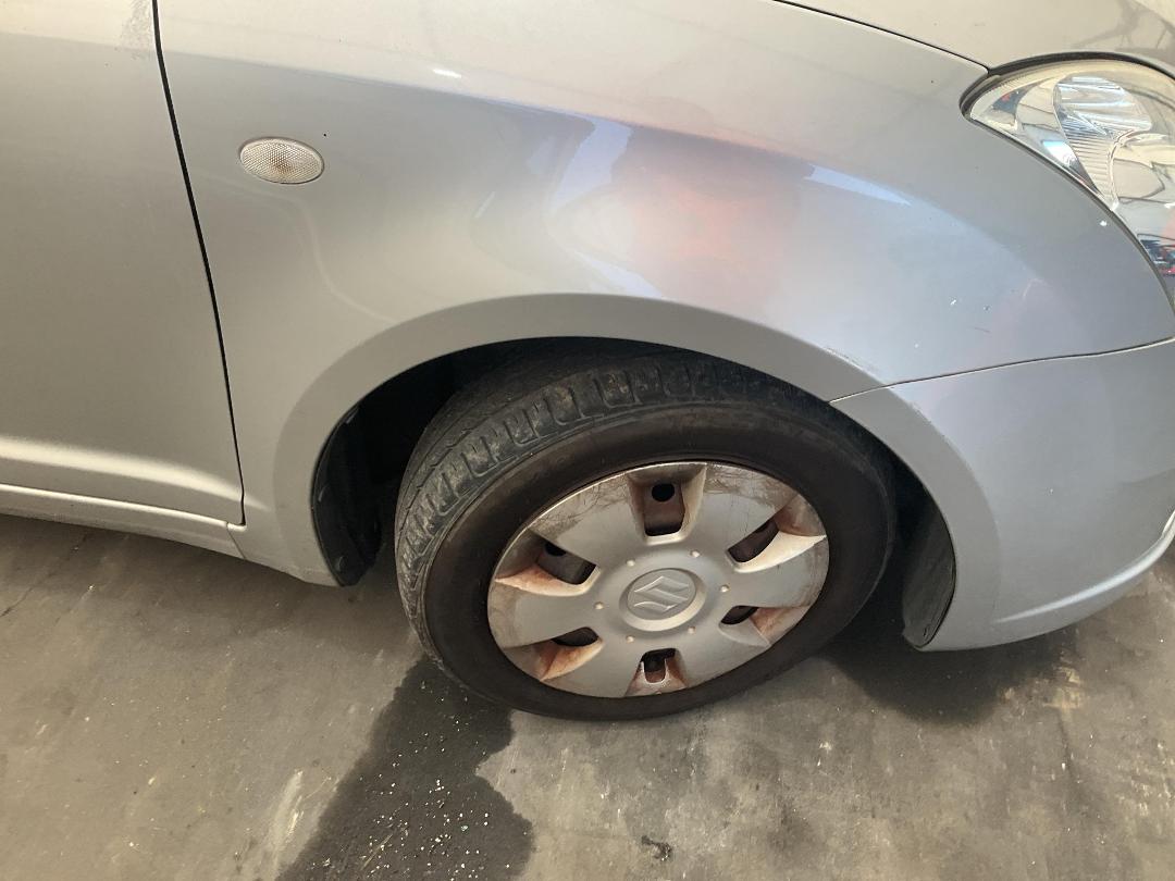 Photo '2' of Suzuki Swift Photo '2' of Suzuki Swift