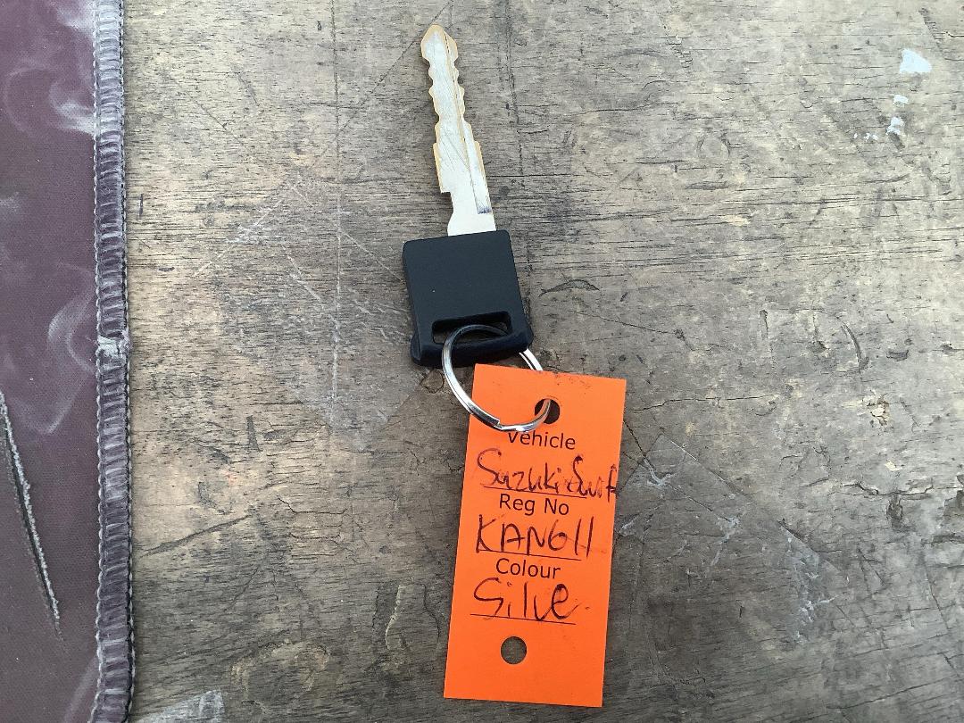 Photo '17' of Suzuki Swift