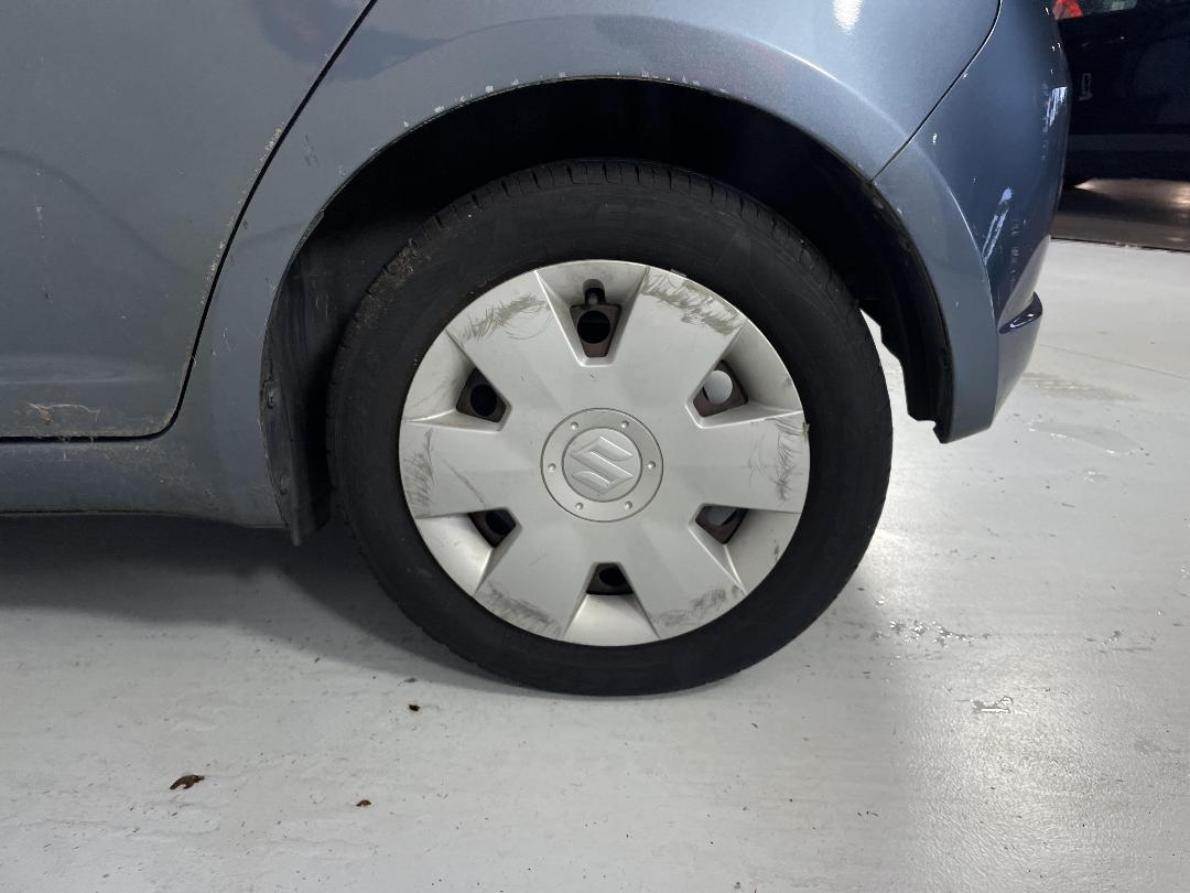 Photo '9' of Suzuki Swift