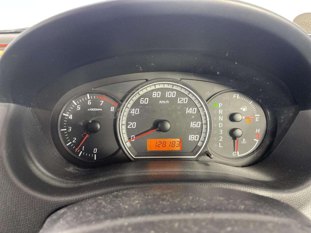 Photo '19' of Suzuki Swift