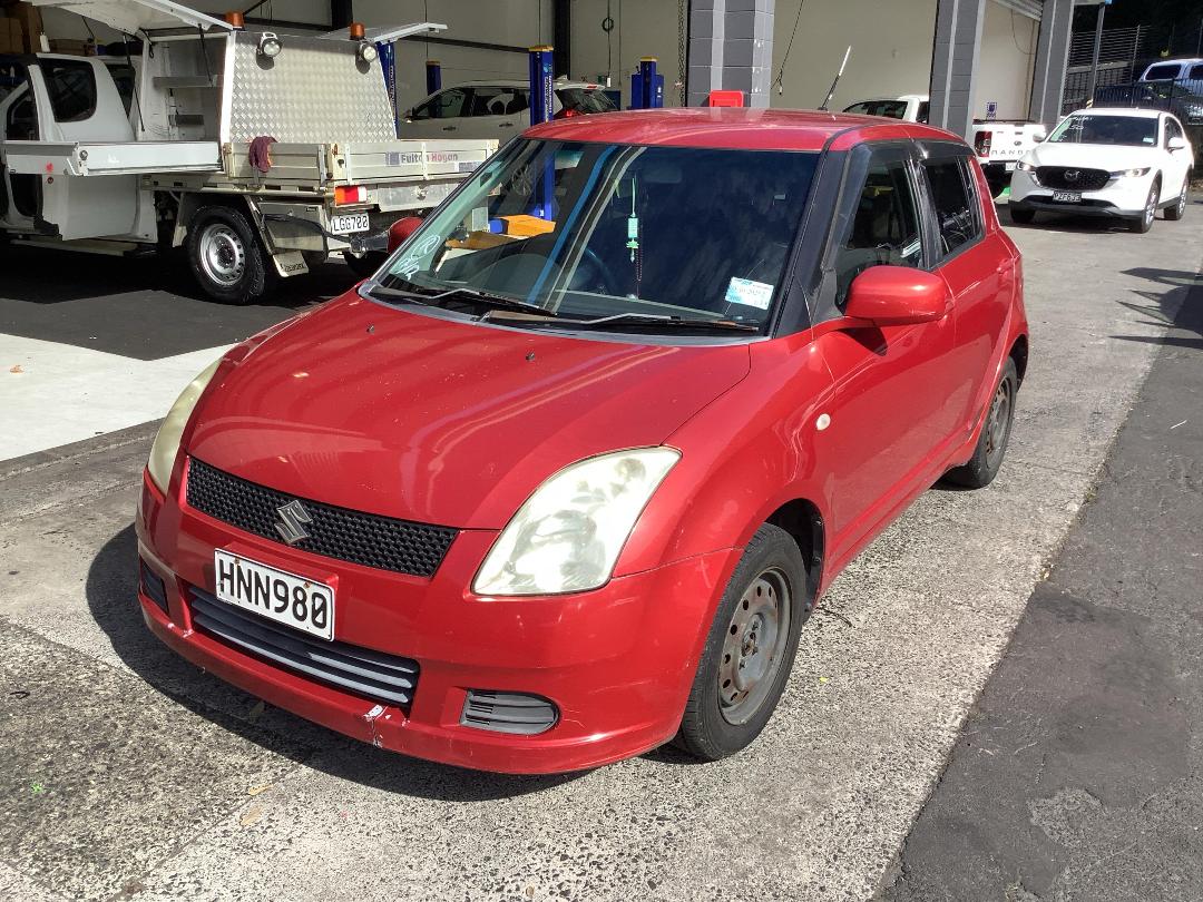 Photo '2' of Suzuki Swift