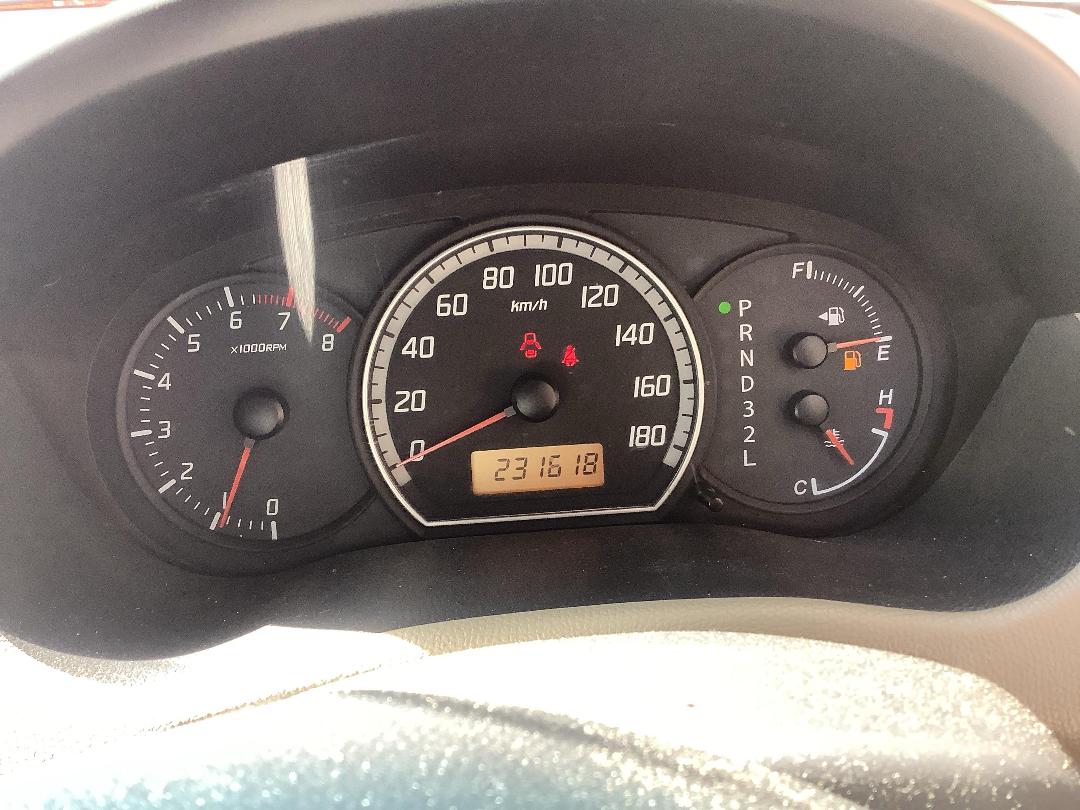 Photo '13' of Suzuki Swift