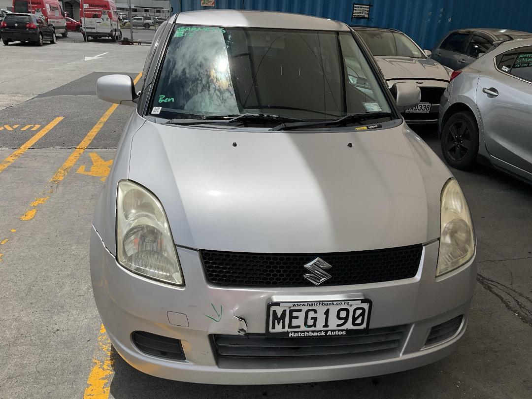 Photo '2' of Suzuki Swift