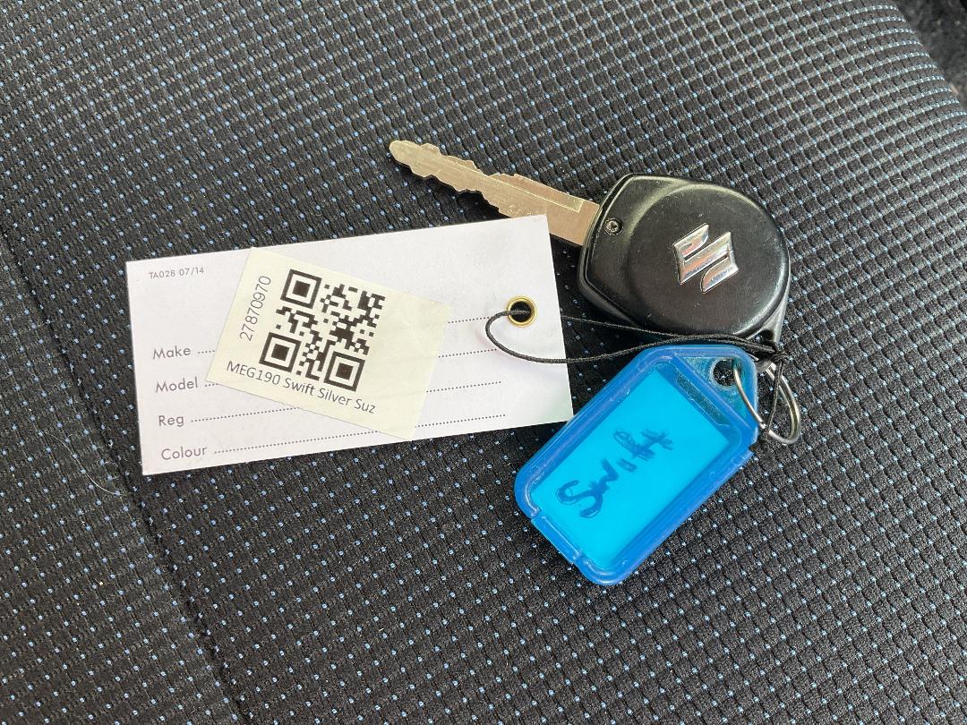 Photo '8' of Suzuki Swift