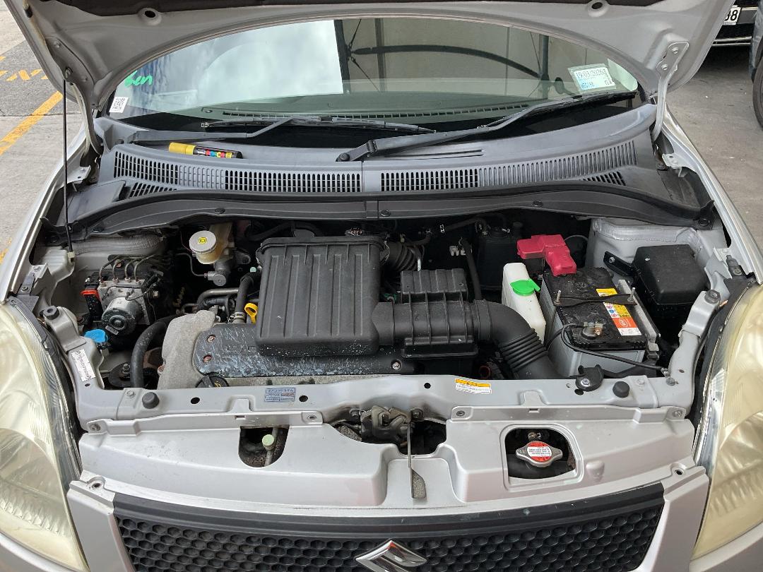 Photo '14' of Suzuki Swift