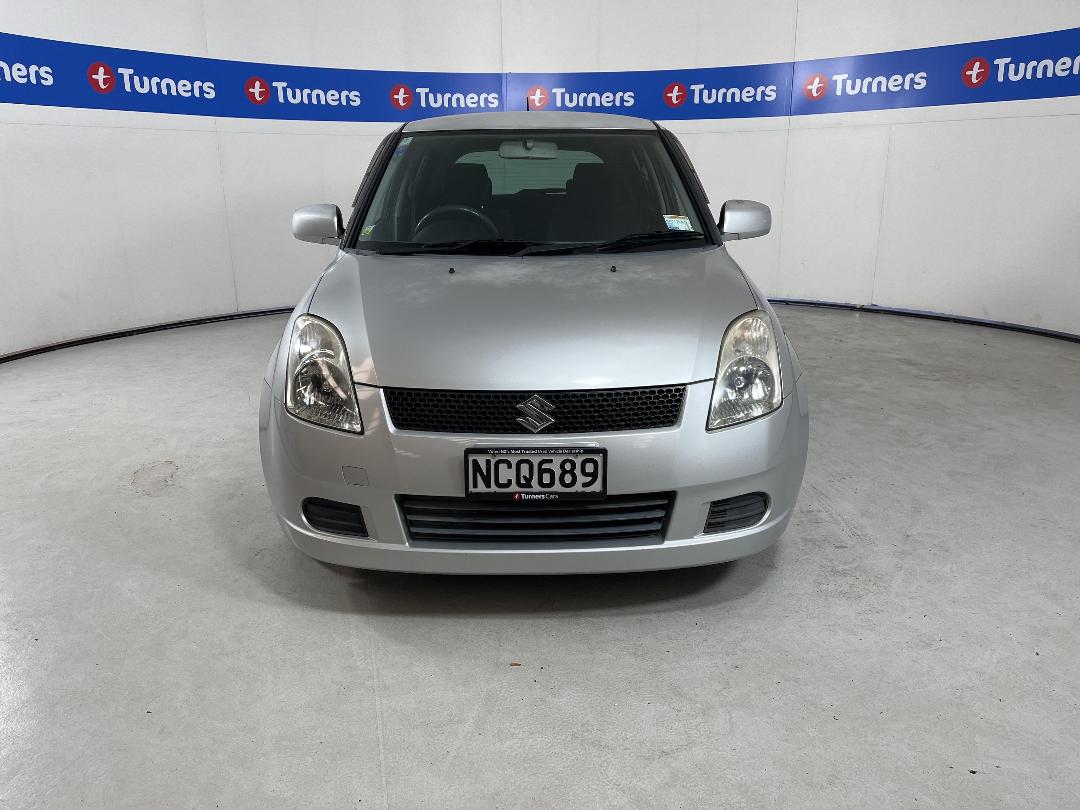 Photo '2' of Suzuki Swift