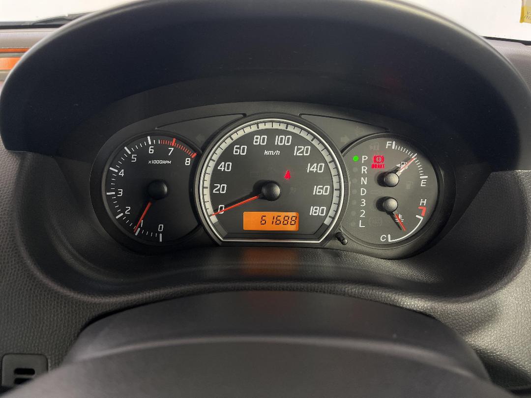 Photo '21' of Suzuki Swift