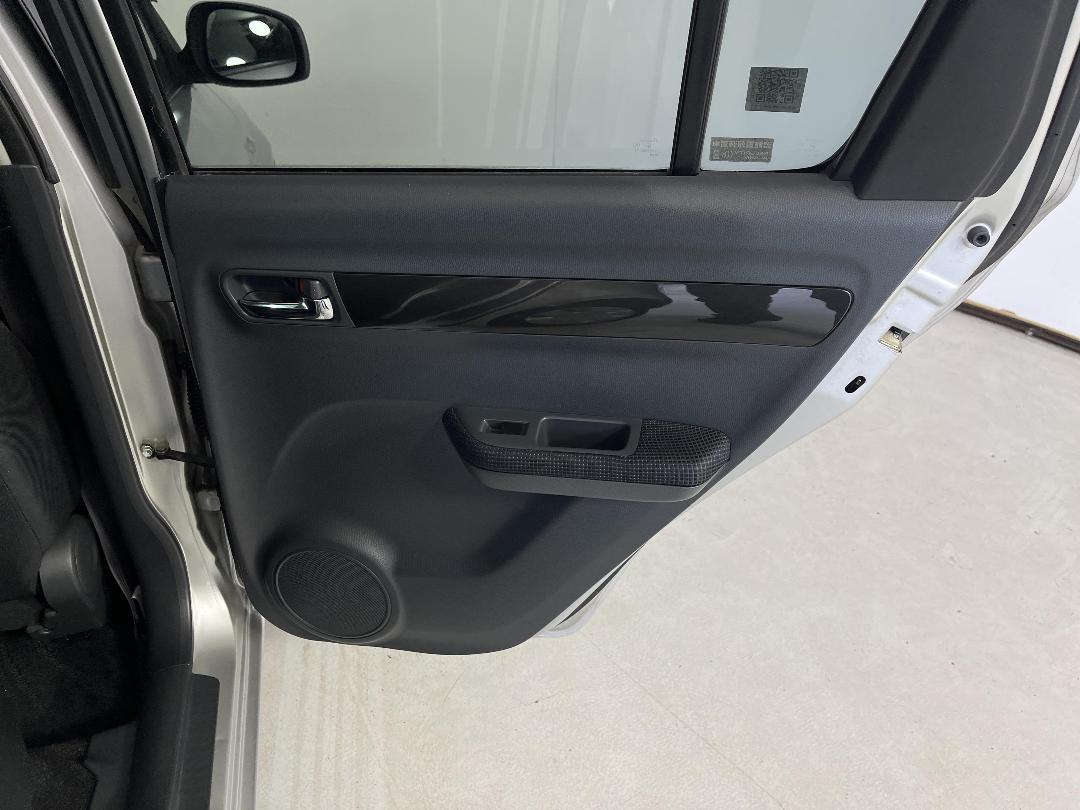 Photo '19' of Suzuki Swift