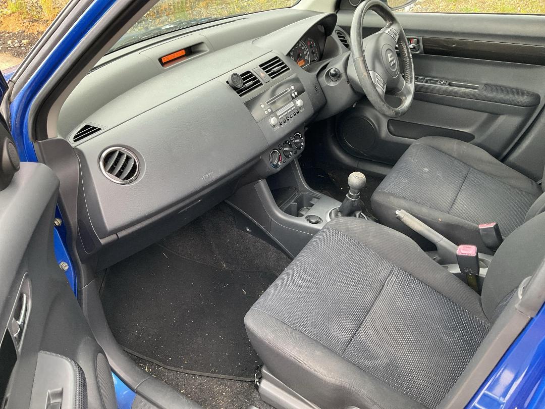 Photo '12' of Suzuki Swift Glxh2 LTD