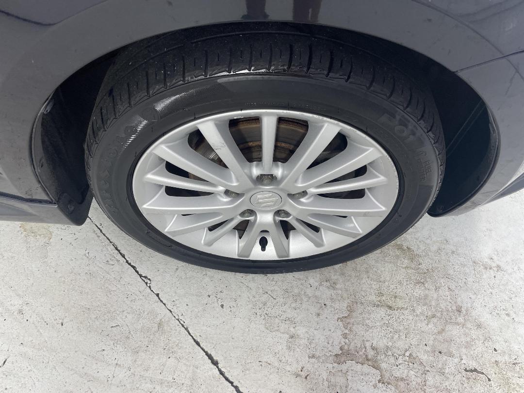 Photo '7' of Suzuki Swift