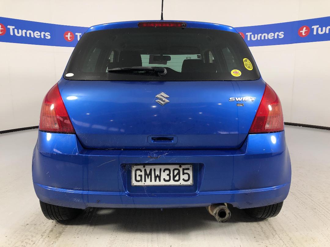 Photo '9' of Suzuki Swift Photo '9' of Suzuki Swift