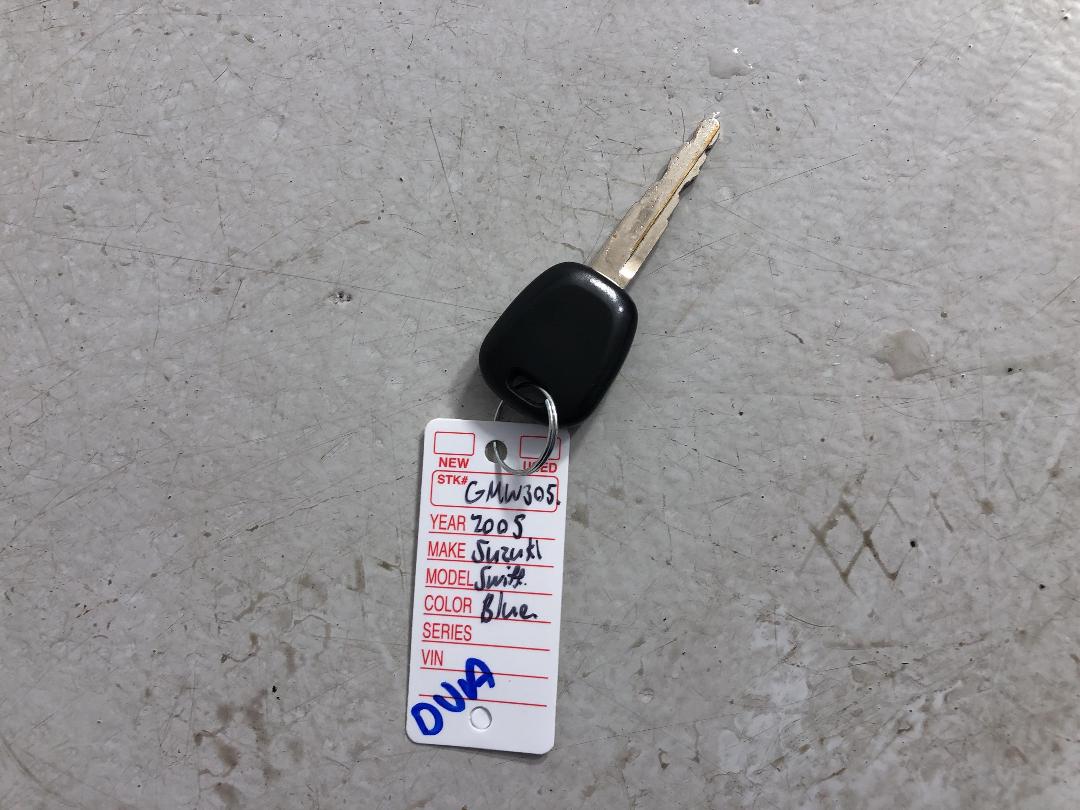 Photo '15' of Suzuki Swift Photo '15' of Suzuki Swift