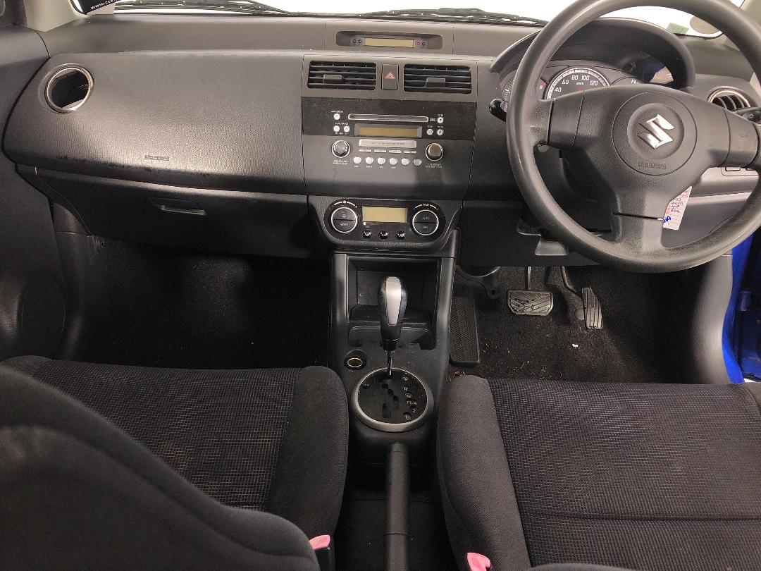 Photo '19' of Suzuki Swift Photo '19' of Suzuki Swift