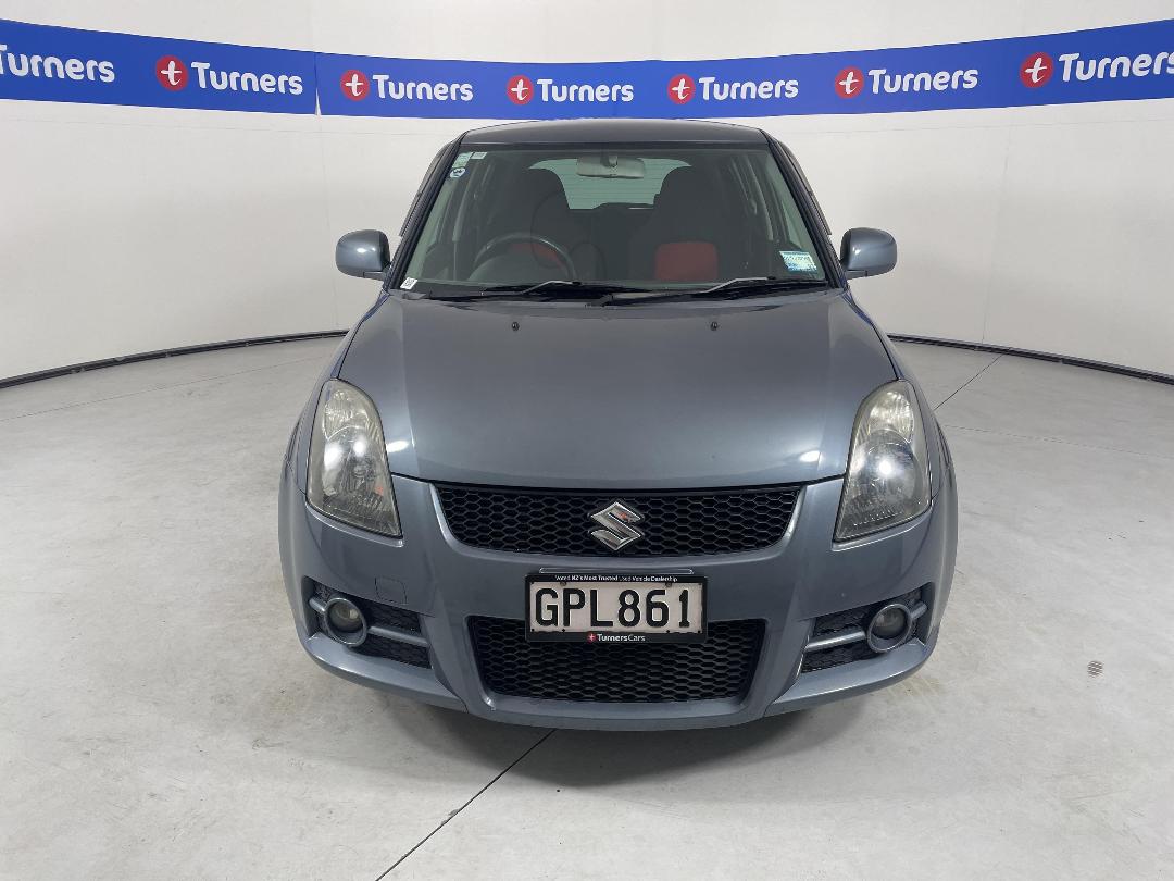 Photo '2' of Suzuki Swift