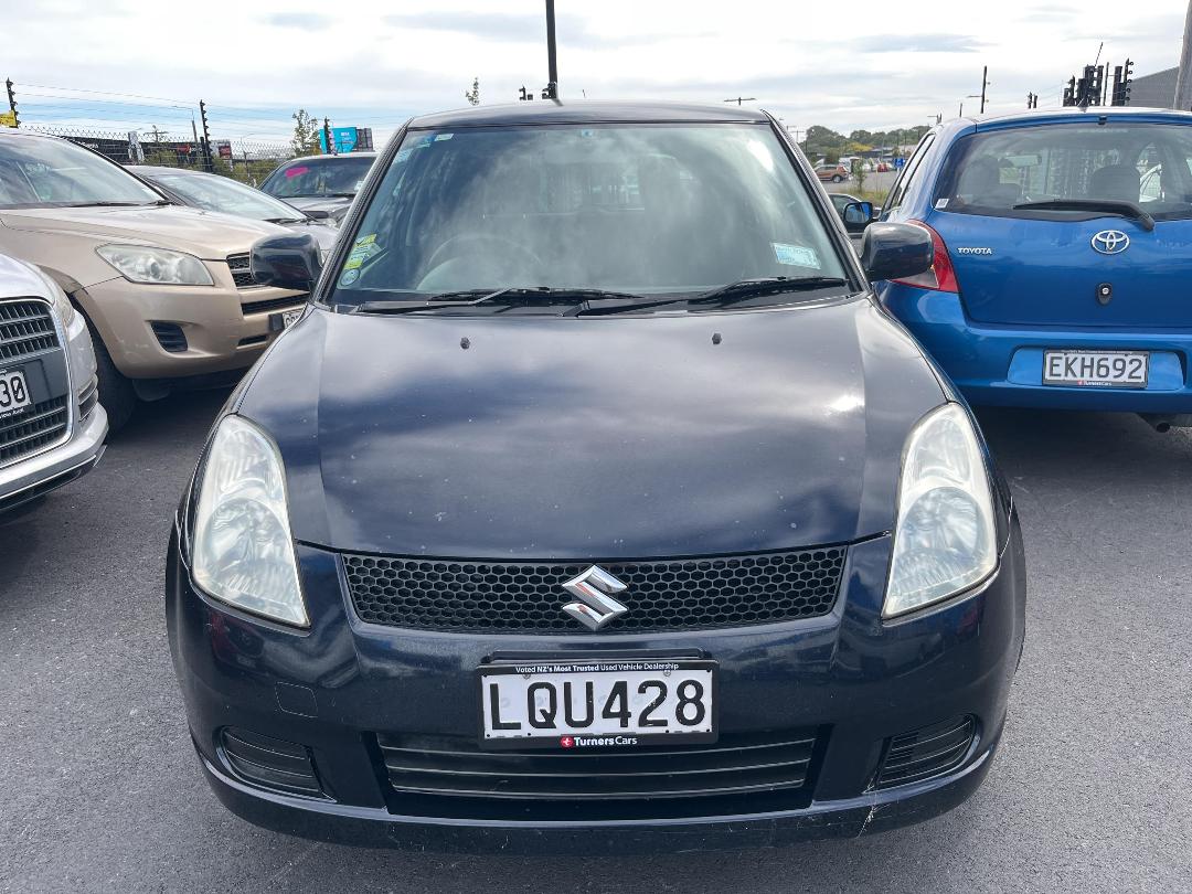 Photo '2' of Suzuki Swift