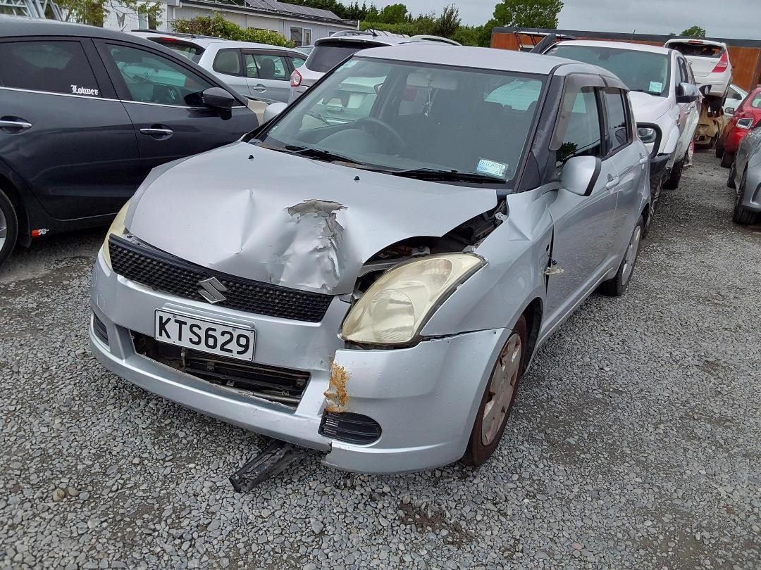 Photo '2' of Suzuki Swift