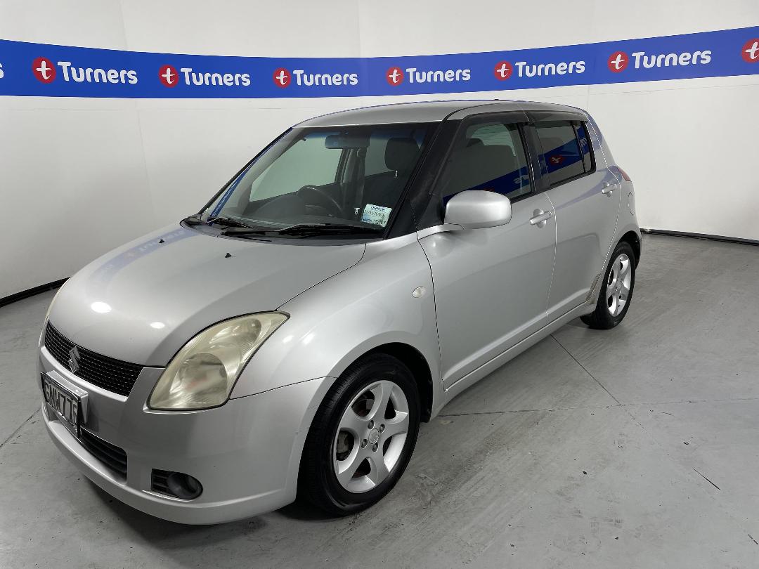 Photo '4' of Suzuki Swift Photo '4' of Suzuki Swift