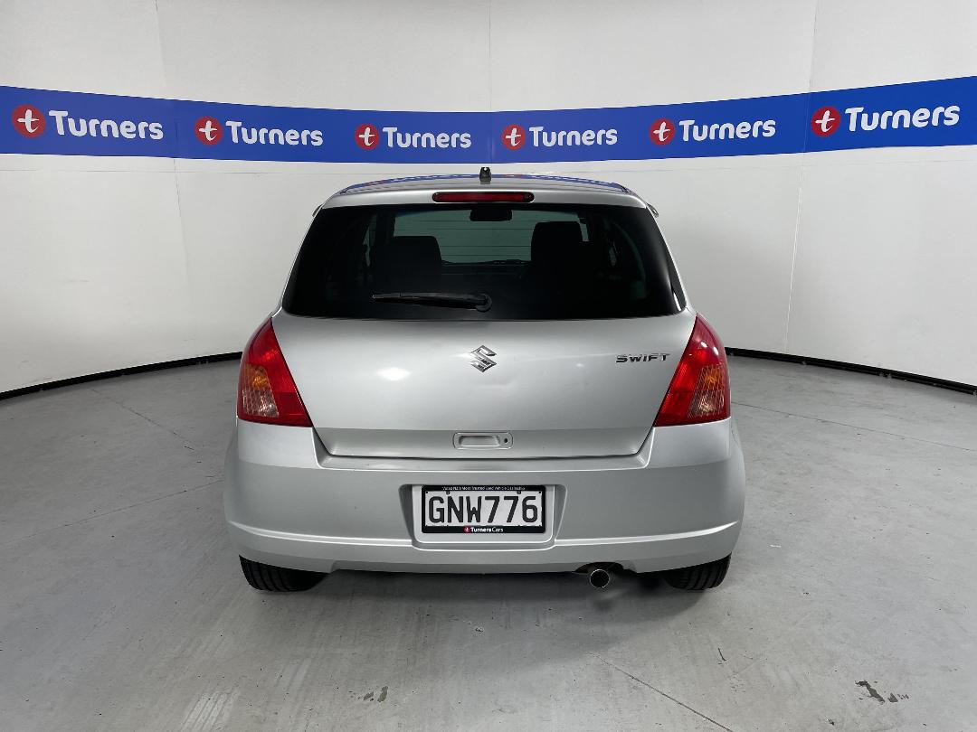 Photo '6' of Suzuki Swift Photo '6' of Suzuki Swift