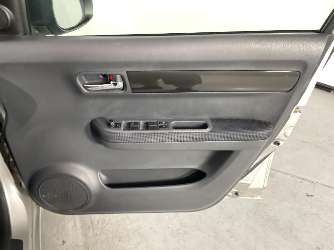 Photo '15' of Suzuki Swift Photo '15' of Suzuki Swift