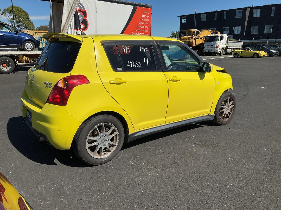 Photo '2' of Suzuki Swift Sport